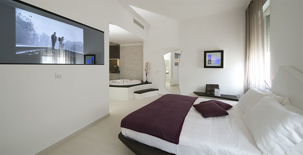 Duomo Inn Milan Exterior photo